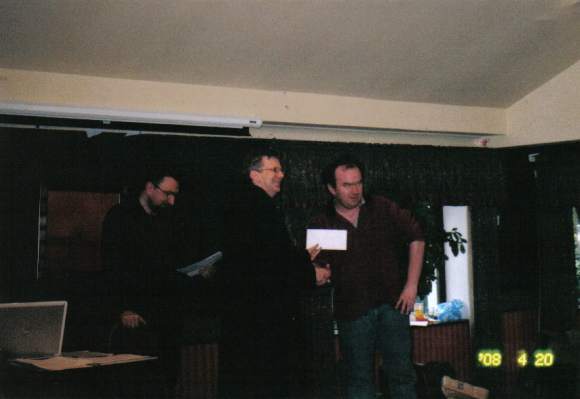 
Denis O'Connell receiving Open U-1700 prize.
